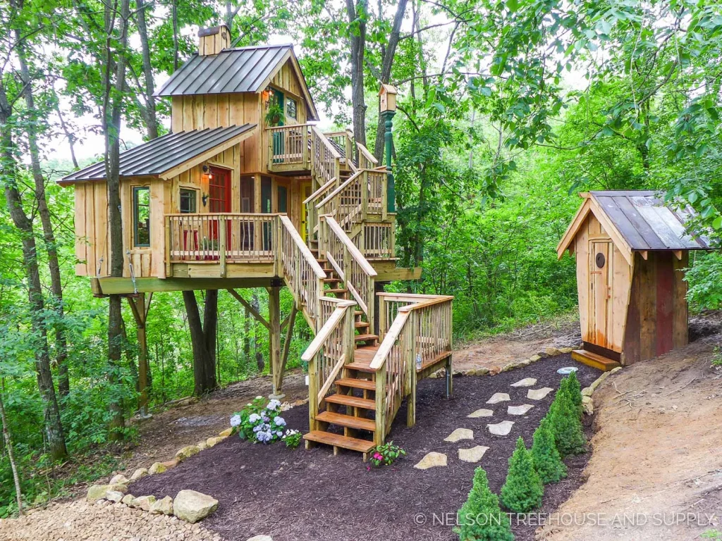 Nhà gỗ trên cây lồng chim