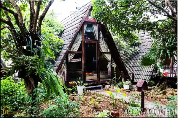 Nhà gỗ homestay hình tam giác