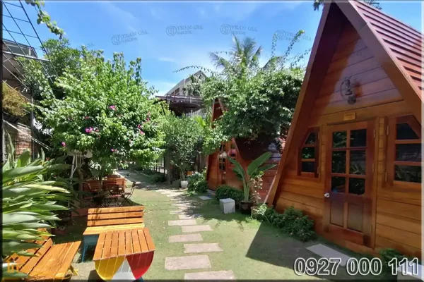 nhà gỗ lắp ghép hình tam giác
