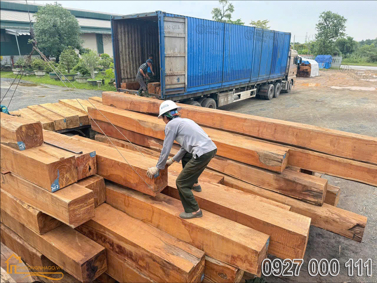 Thi công nhà gỗ bằng gỗ căm xe 3 Thi công nhà gỗ bằng gỗ căm xe